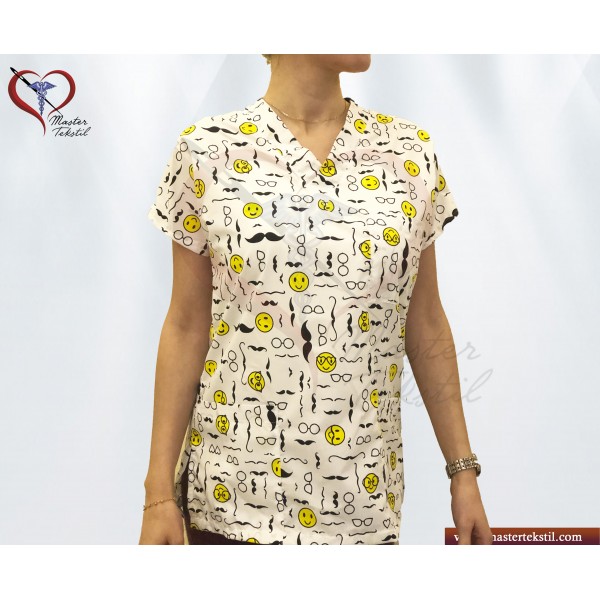 Bıyık Desenli Forma